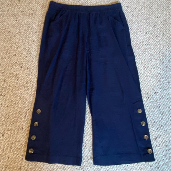 Land’n Sea Pants - Picture 1 of 11